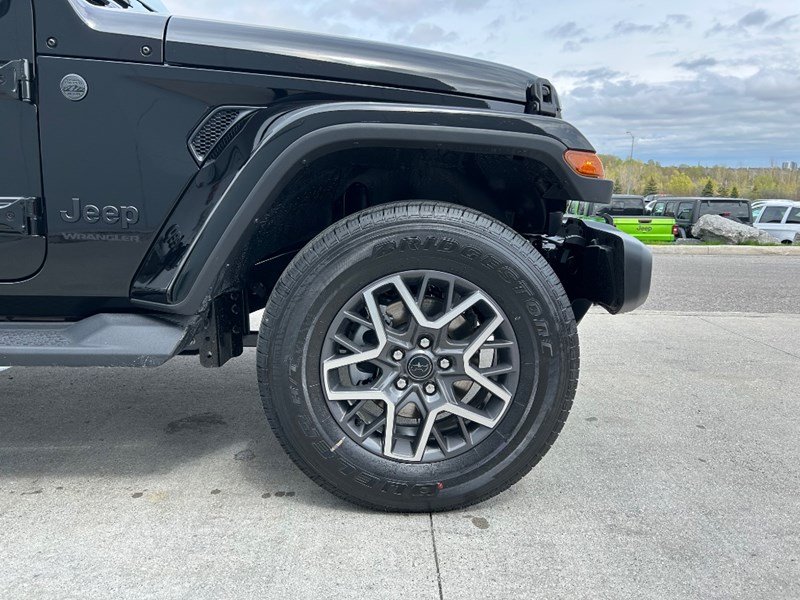 2025 Jeep Wrangler Sahara 4 Door 4x4