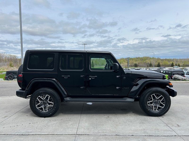 2025 Jeep Wrangler Sahara 4 Door 4x4
