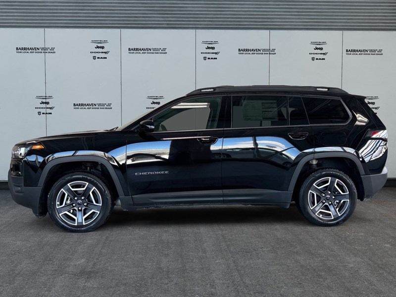 2026 Jeep Cherokee Laredo 4x4