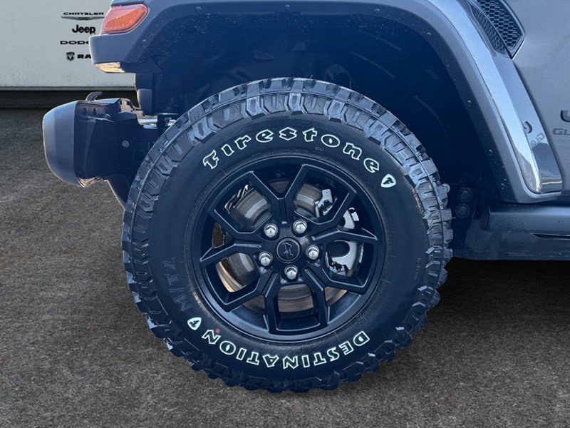 2026 Jeep Gladiator Willys 4x4