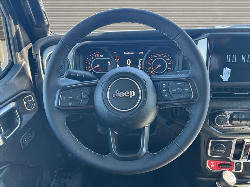 2026 Jeep Gladiator Willys 4x4