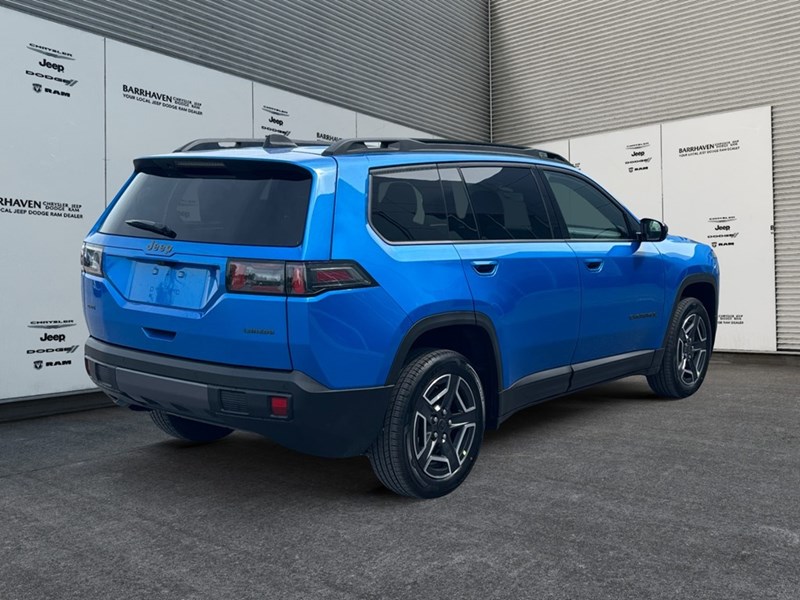 2026 Jeep Cherokee Laredo 4x4