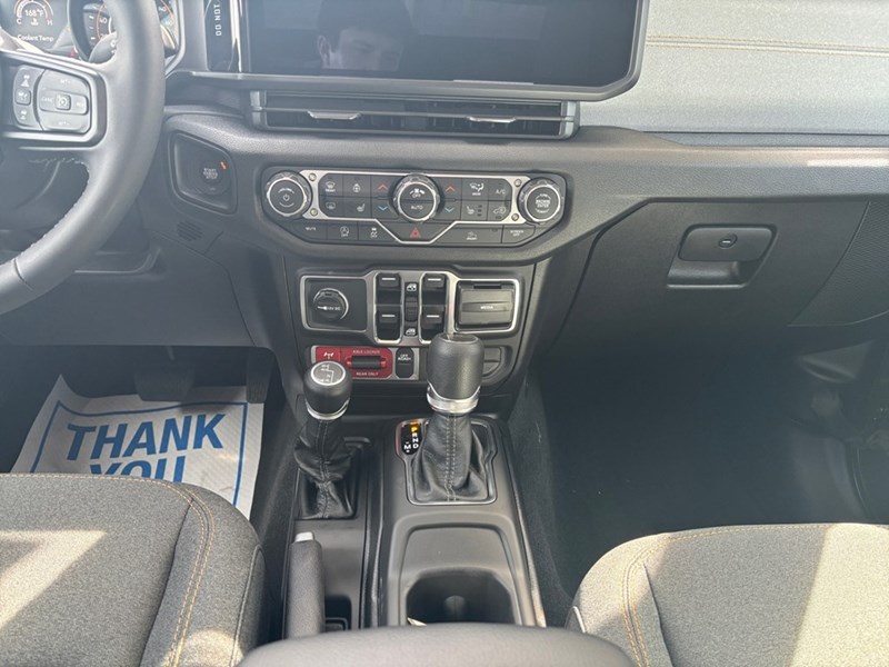 2026 Jeep Gladiator Willys 4x4
