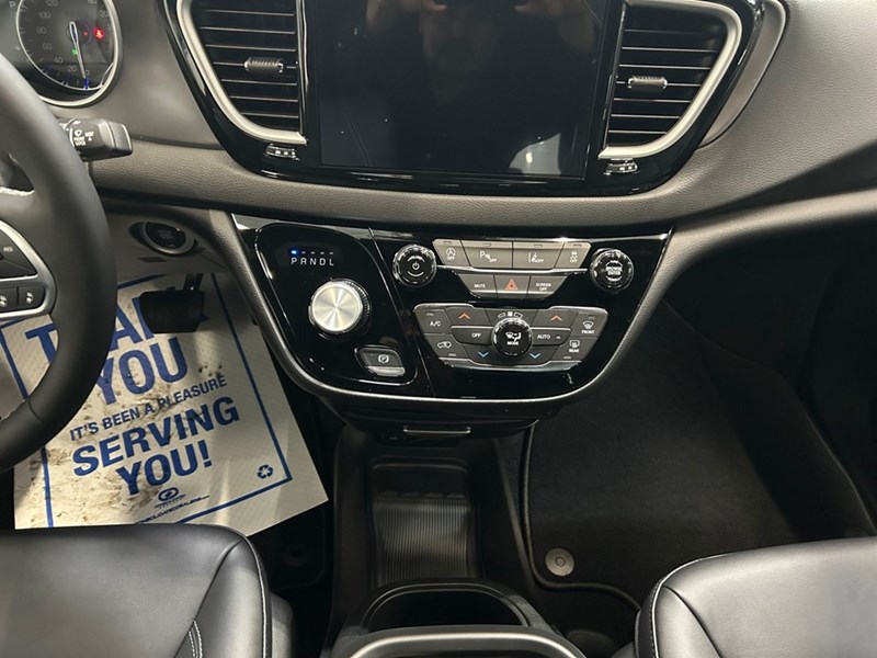 2026 Chrysler Grand Caravan SXT