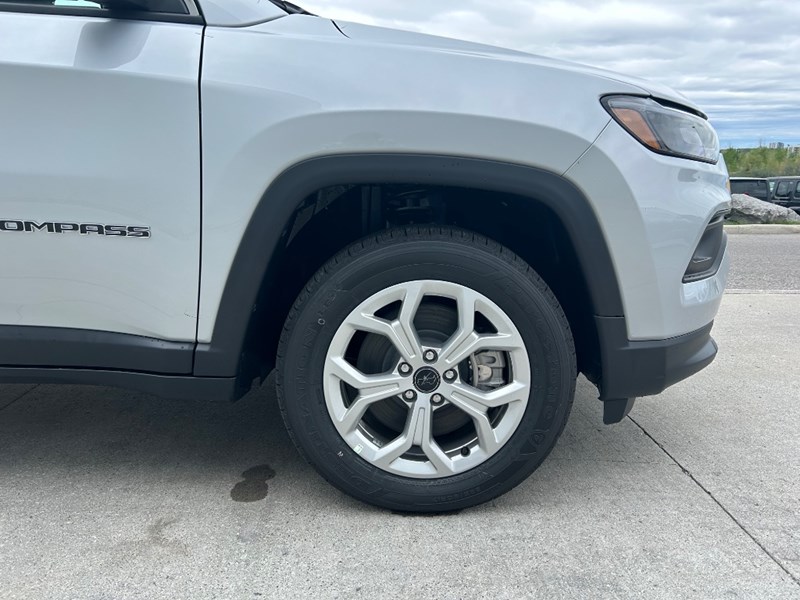 2025 Jeep Compass North 4x4