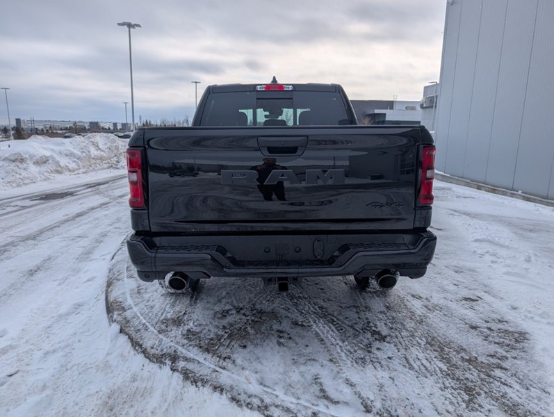 2025 RAM 1500 Tradesman 4x4 Crew Cab | Sport Appearance
