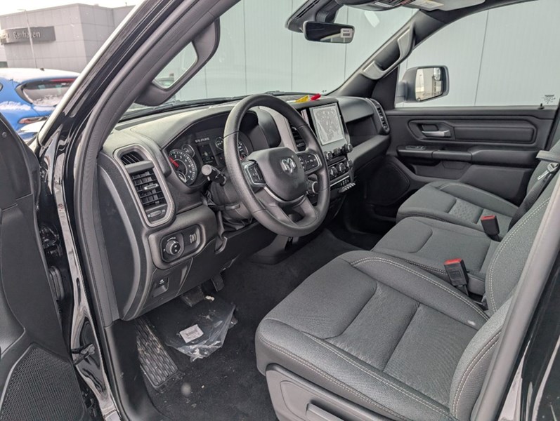 2025 RAM 1500 Tradesman 4x4 Crew Cab | Sport Appearance