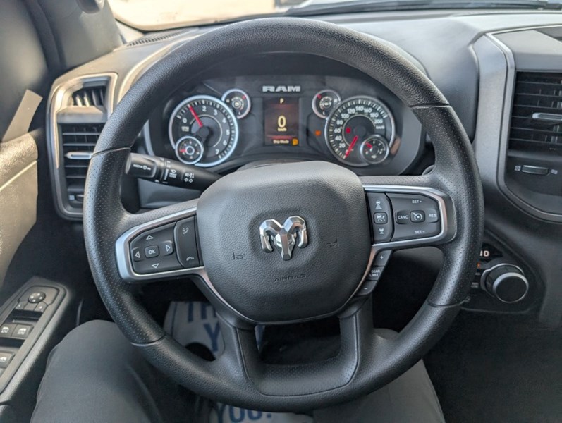 2025 RAM 1500 Tradesman 4x4 Crew Cab 5'7" Box