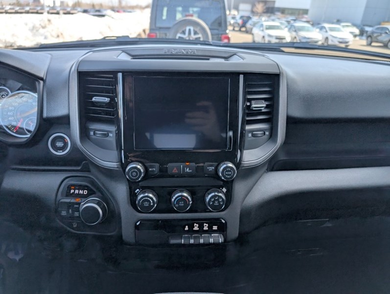 2025 RAM 1500 Tradesman 4x4 Crew Cab 5'7" Box