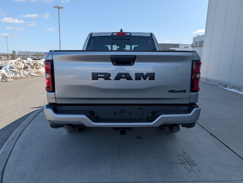 2025 RAM 1500 Tradesman 4x4 Crew Cab 5'7" Box