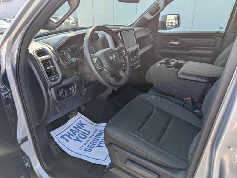 2025 RAM 1500 Tradesman 4x4 Crew Cab 5'7" Box