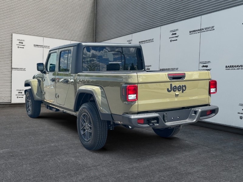 2026 Jeep Gladiator Sport S 4x4