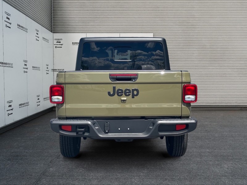 2026 Jeep Gladiator Sport S 4x4