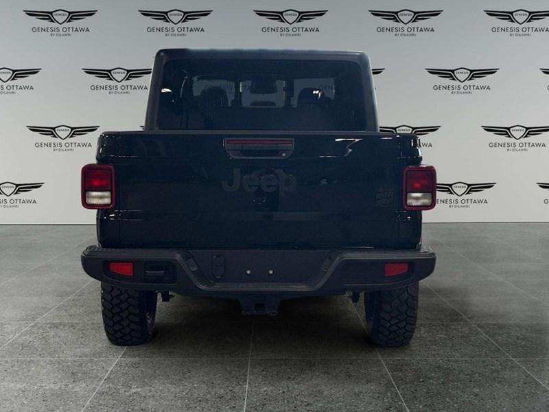 2026 Jeep Gladiator Willys 4x4