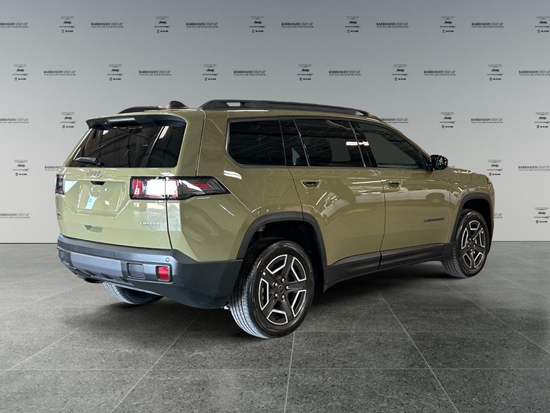 2026 Jeep Cherokee Laredo 4x4