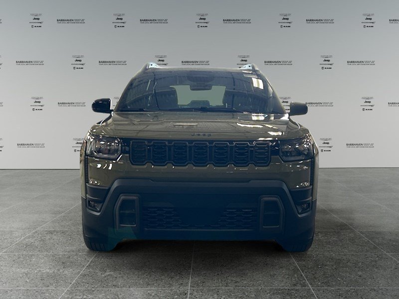 2026 Jeep Cherokee Laredo 4x4