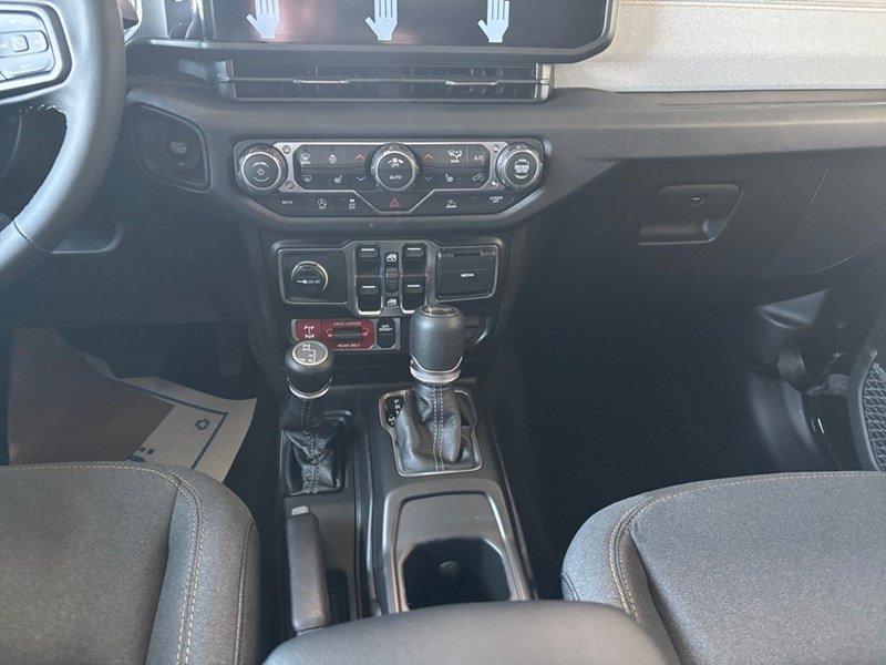 2026 Jeep Wrangler Willys 4 Door 4x4