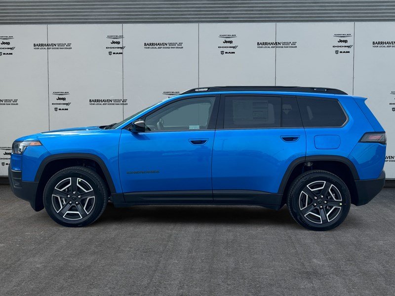 2026 Jeep Cherokee Laredo 4x4