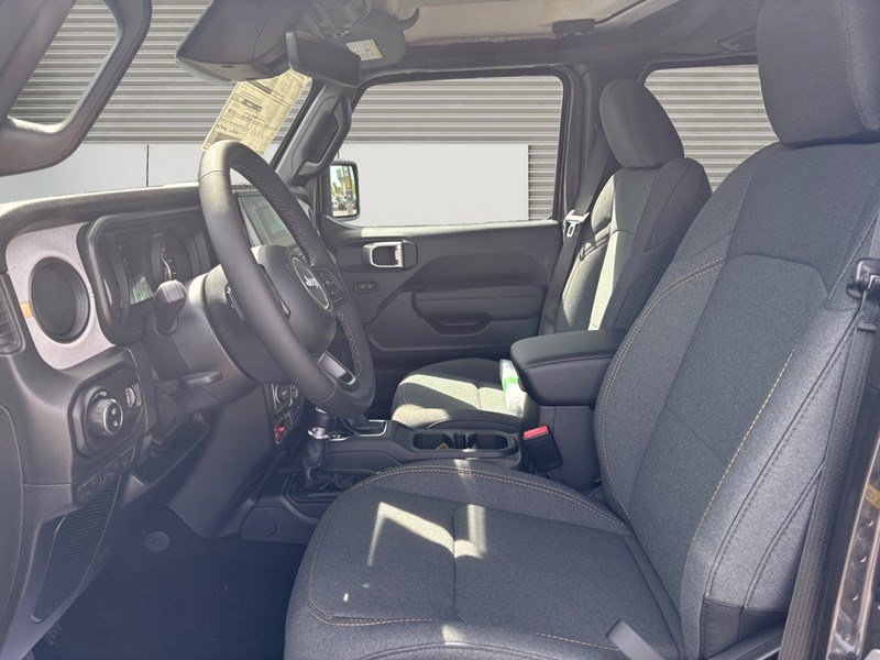2026 Jeep Gladiator Willys 4x4