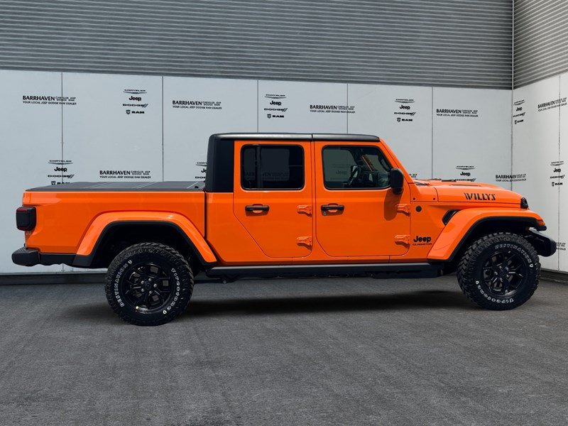 2026 Jeep Gladiator Willys 4x4