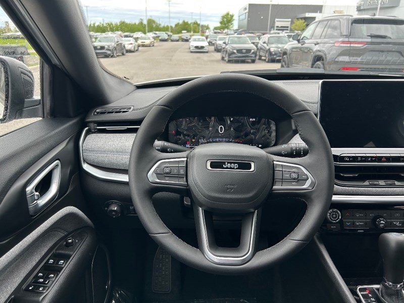 2025 Jeep Compass North 4x4