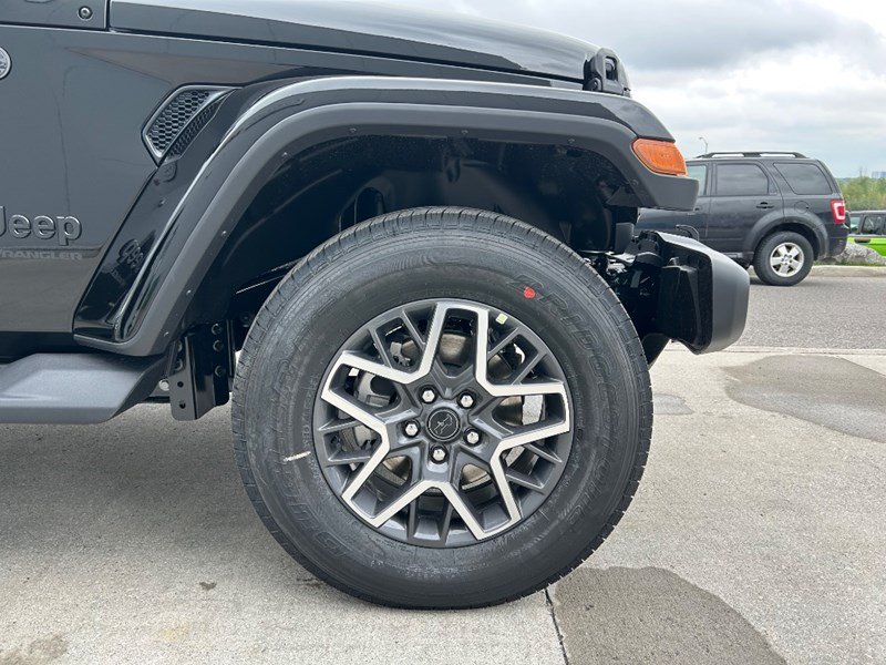 2025 Jeep Wrangler Sahara 4 Door 4x4