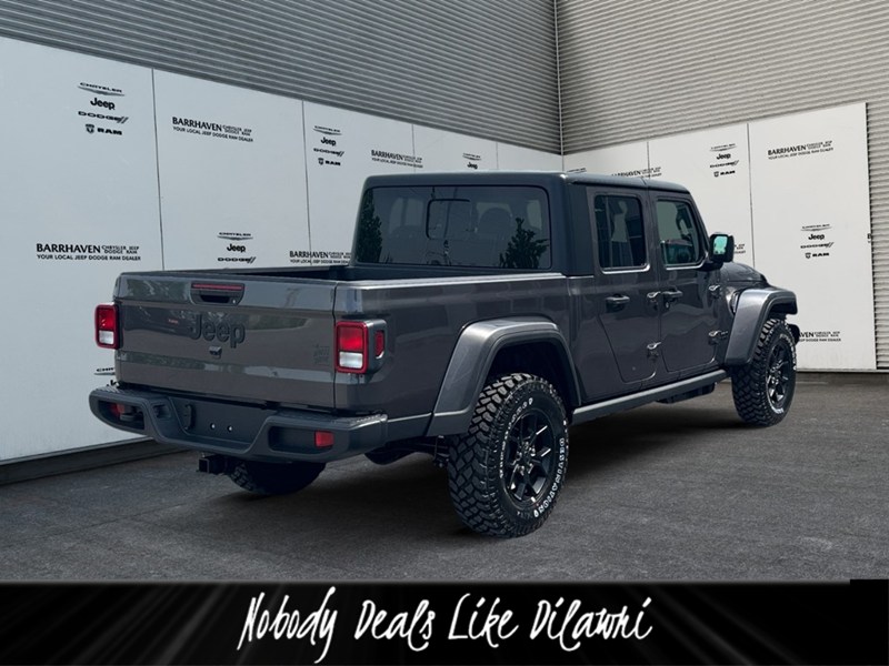 2026 Jeep Gladiator Willys 4x4