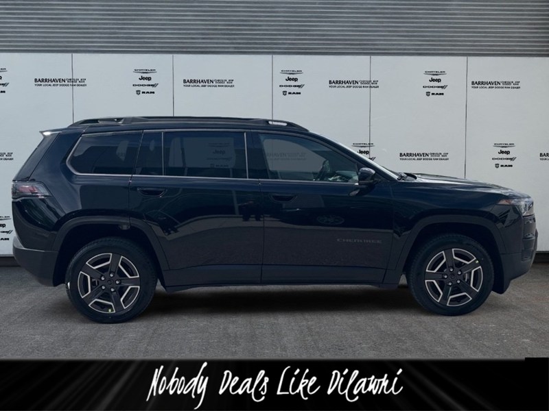 2026 Jeep Cherokee Laredo 4x4