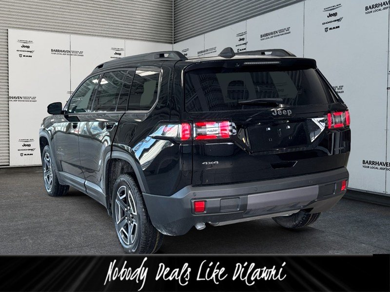 2026 Jeep Cherokee Laredo 4x4