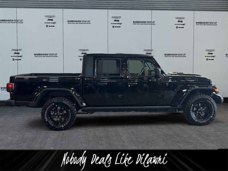 2026 Jeep Gladiator Willys 4x4