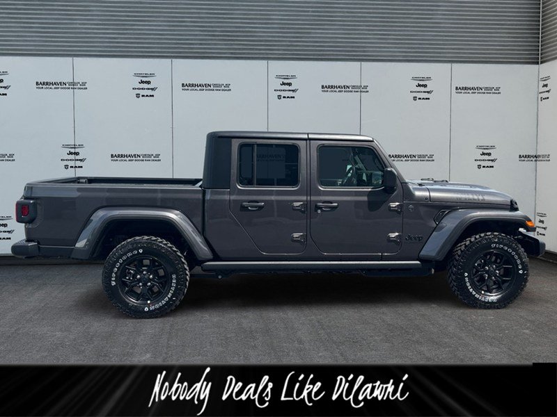 2026 Jeep Gladiator Willys 4x4