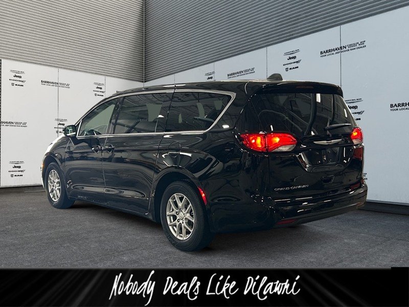 2026 Chrysler Grand Caravan SXT