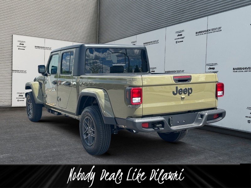 2026 Jeep Gladiator Sport S 4x4
