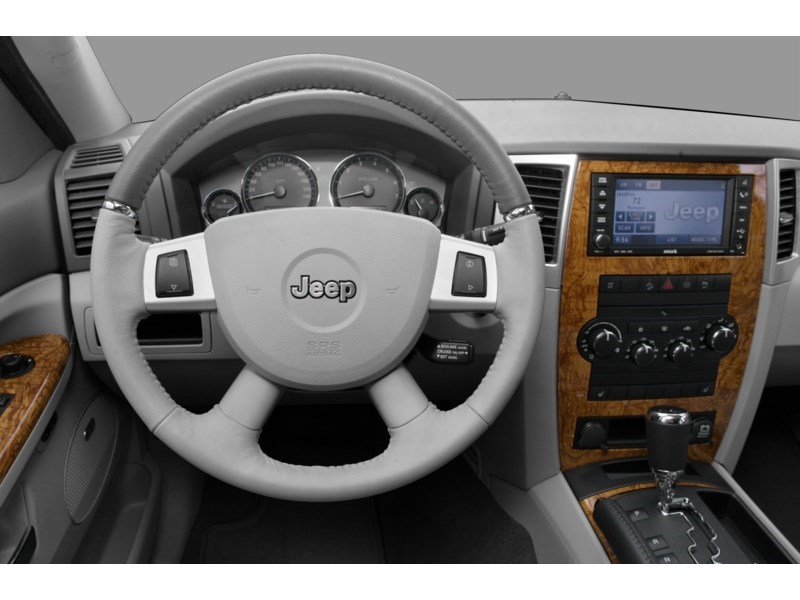 Ottawa S Used 2009 Jeep Grand Cherokee Laredo In Stock Used