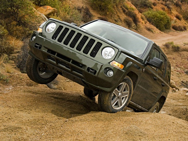 2010 Jeep Patriot Sport/North OEM Shot 1