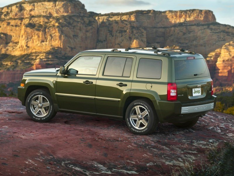 2010 Jeep Patriot Sport/North OEM Shot 2