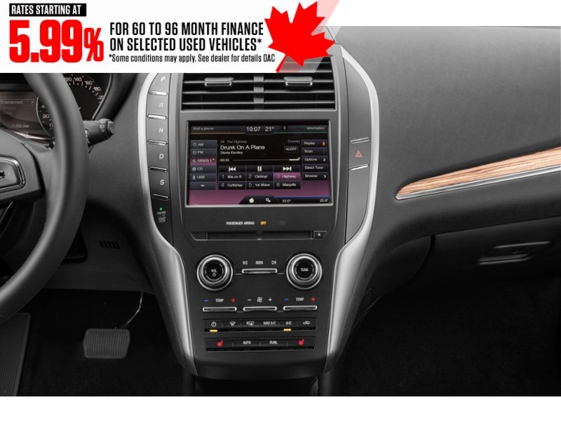 2017 Lincoln MKC AWD 4dr Reserve Interior Shot 2