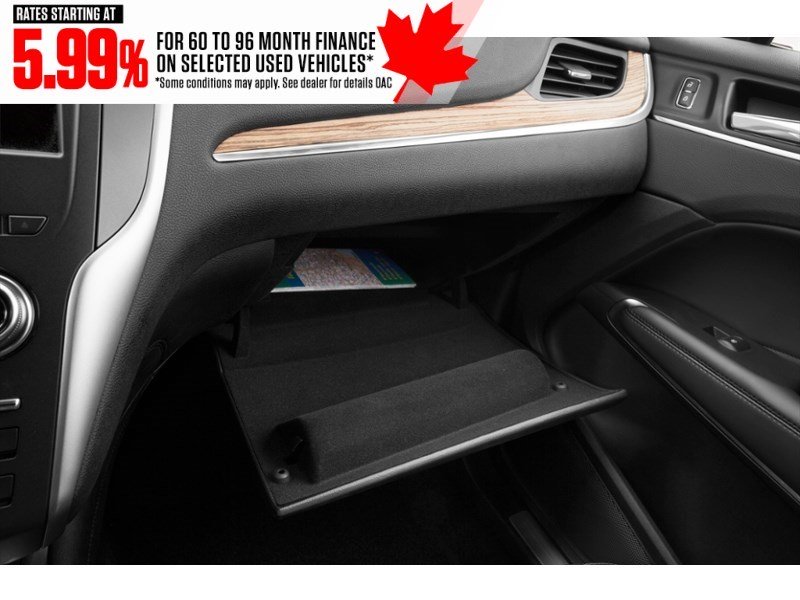 2017 Lincoln MKC AWD 4dr Reserve Interior Shot 4