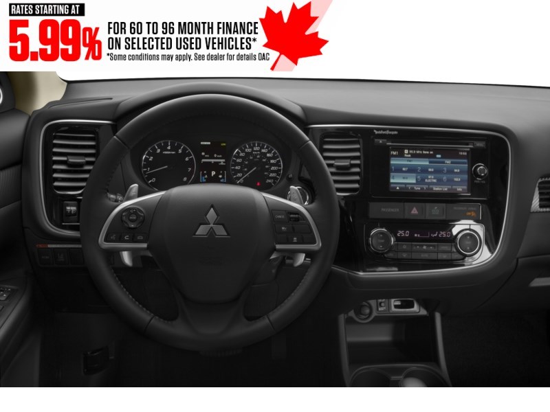 2015 Mitsubishi Outlander 4WD 4dr GT Interior Shot 3