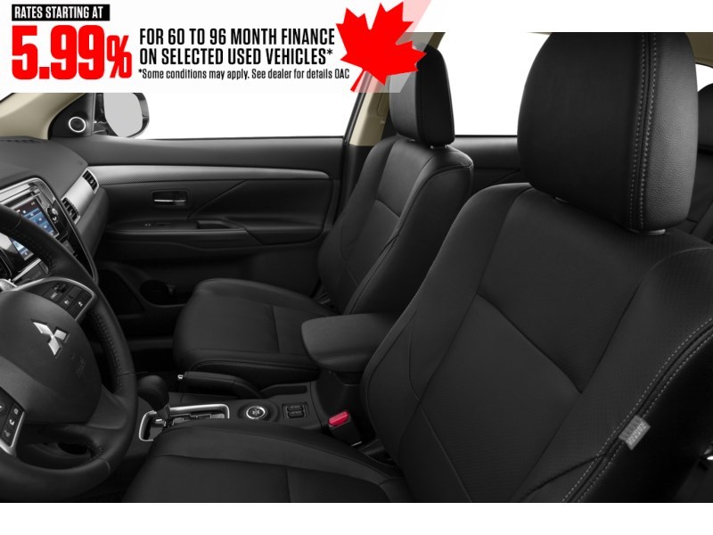 2015 Mitsubishi Outlander 4WD 4dr GT Interior Shot 5
