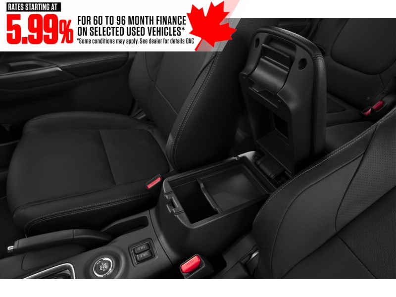 2015 Mitsubishi Outlander 4WD 4dr GT Interior Shot 8