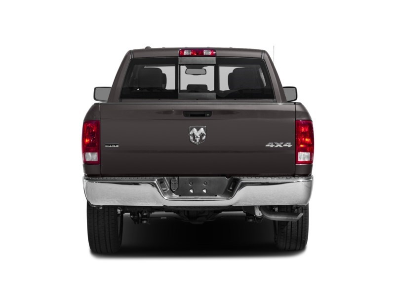 2016 RAM 1500 4WD Crew Cab 140.5" SLT Exterior Shot 8