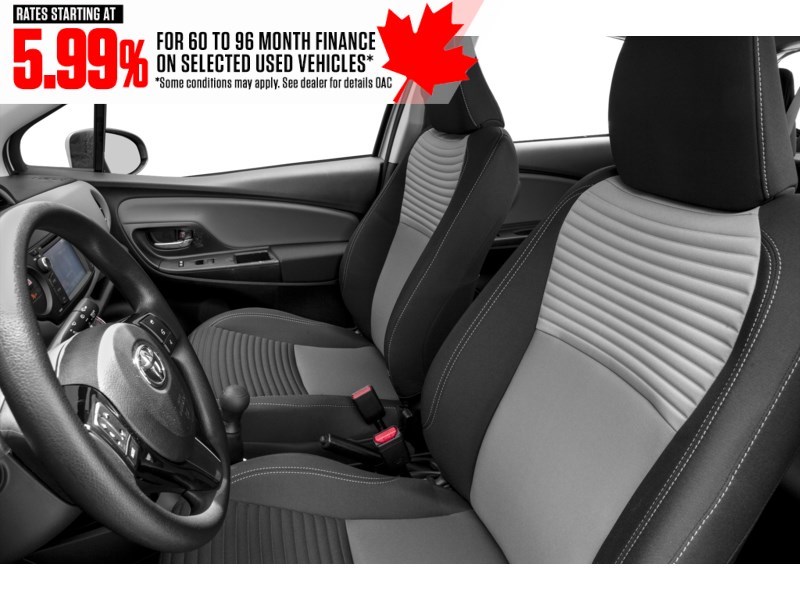 2018 Toyota Yaris 5dr LE Auto Interior Shot 4