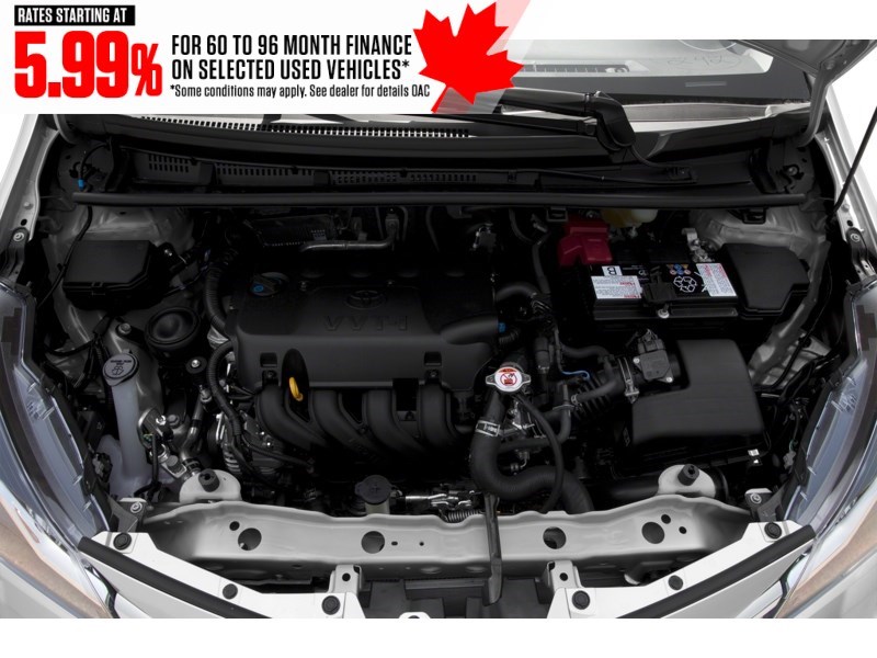2018 Toyota Yaris 5dr LE Auto Exterior Shot 3