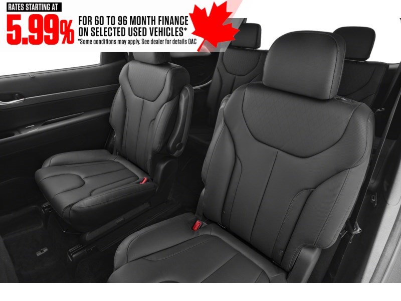 2022 Hyundai Palisade Luxury 8-Passenger AWD Interior Shot 5