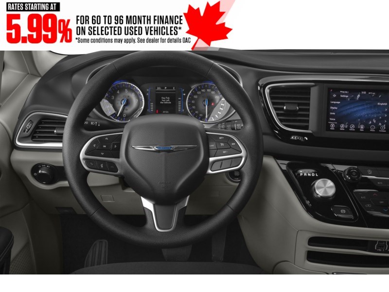 2024 Chrysler Grand Caravan SXT 2WD Interior Shot 3