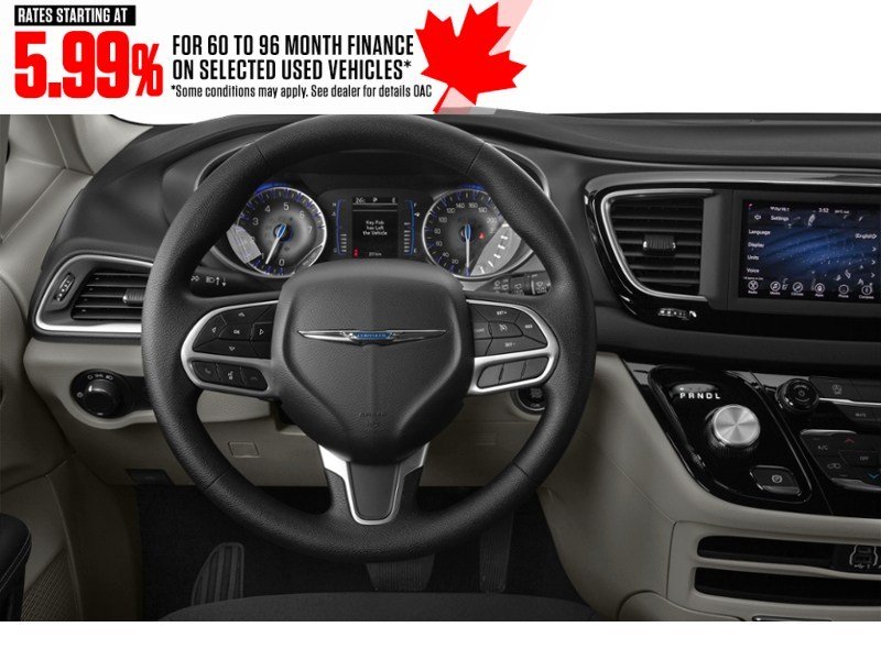 2023 Chrysler Grand Caravan SXT 2WD Interior Shot 3