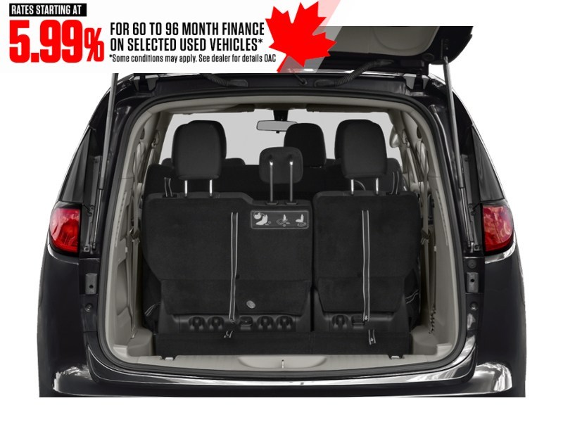 2024 Chrysler Grand Caravan SXT 2WD Exterior Shot 4