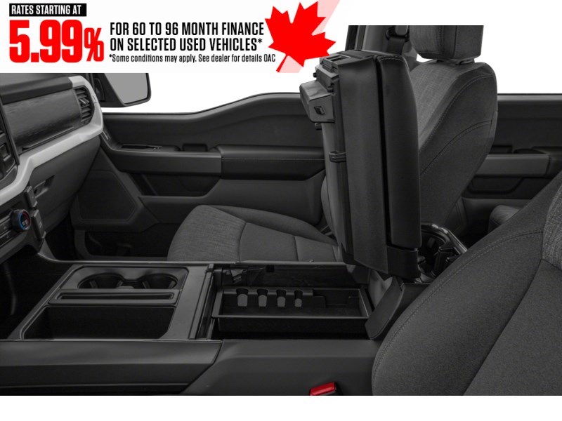 2022 Ford F-150 XLT 4WD SuperCrew 5.5' Box Interior Shot 7