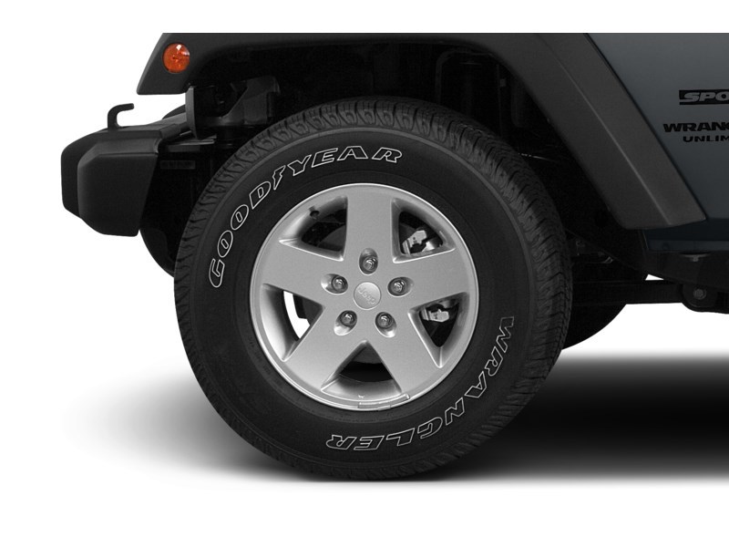 2018 Jeep Wrangler JK Unlimited Sport 4x4 Exterior Shot 5